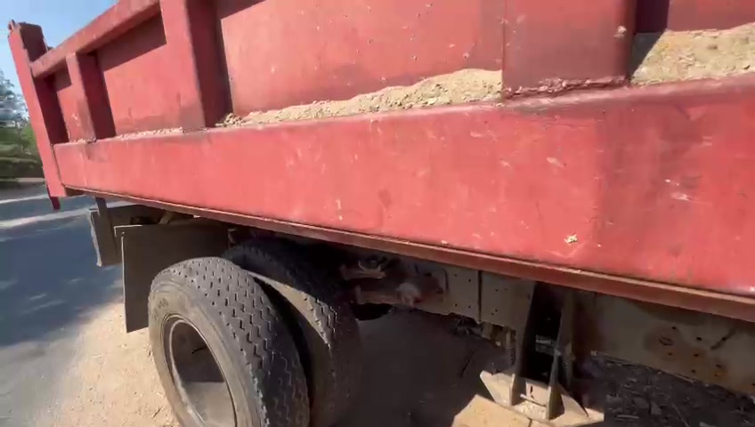 Truck documented dumping illegally at Kya Sand
